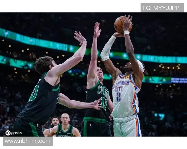 2月4日凯尔特人对阵雷霆精彩直播回顾与赛后分析