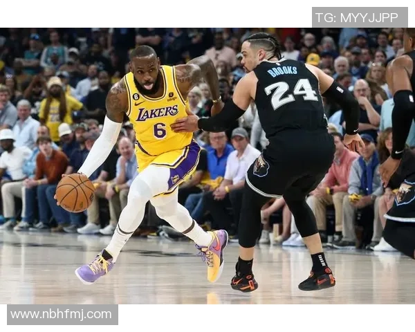 湖人主场迎战火箭1月19日精彩对决值得期待 湖人主场迎战火箭1月19日精彩对决值得期待